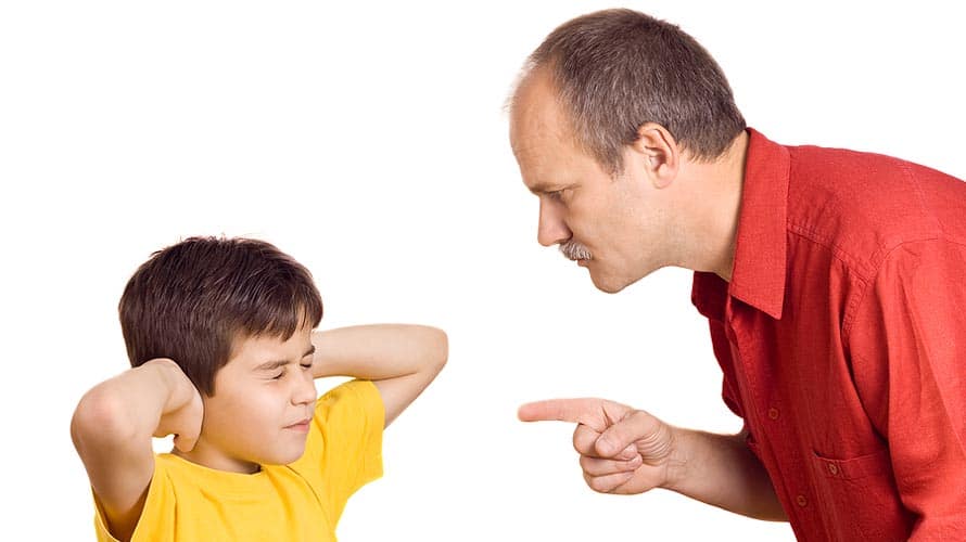 Mengapa Anak Tidak Mendengarkan Orangtua?